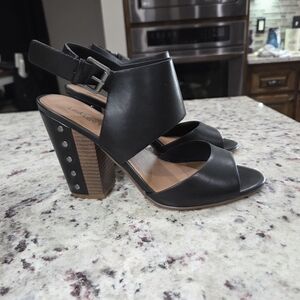 Indigo Rd Black Leather Block Heel Sandals
